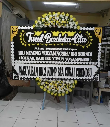 Papan Bunga Duka Curug